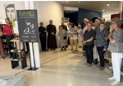 Collages de Mª Ángeles Merín en una exposición&hellip;